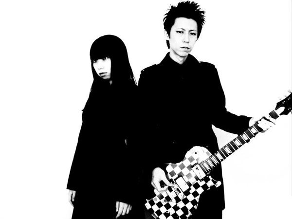 contlastジャケット写真